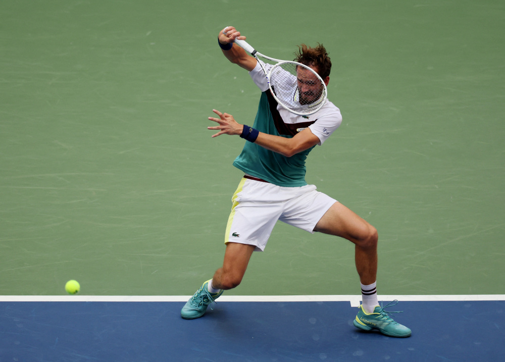 开云体育官网-澳网险胜联合杯，梅德韦杰夫高光表现的简单介绍