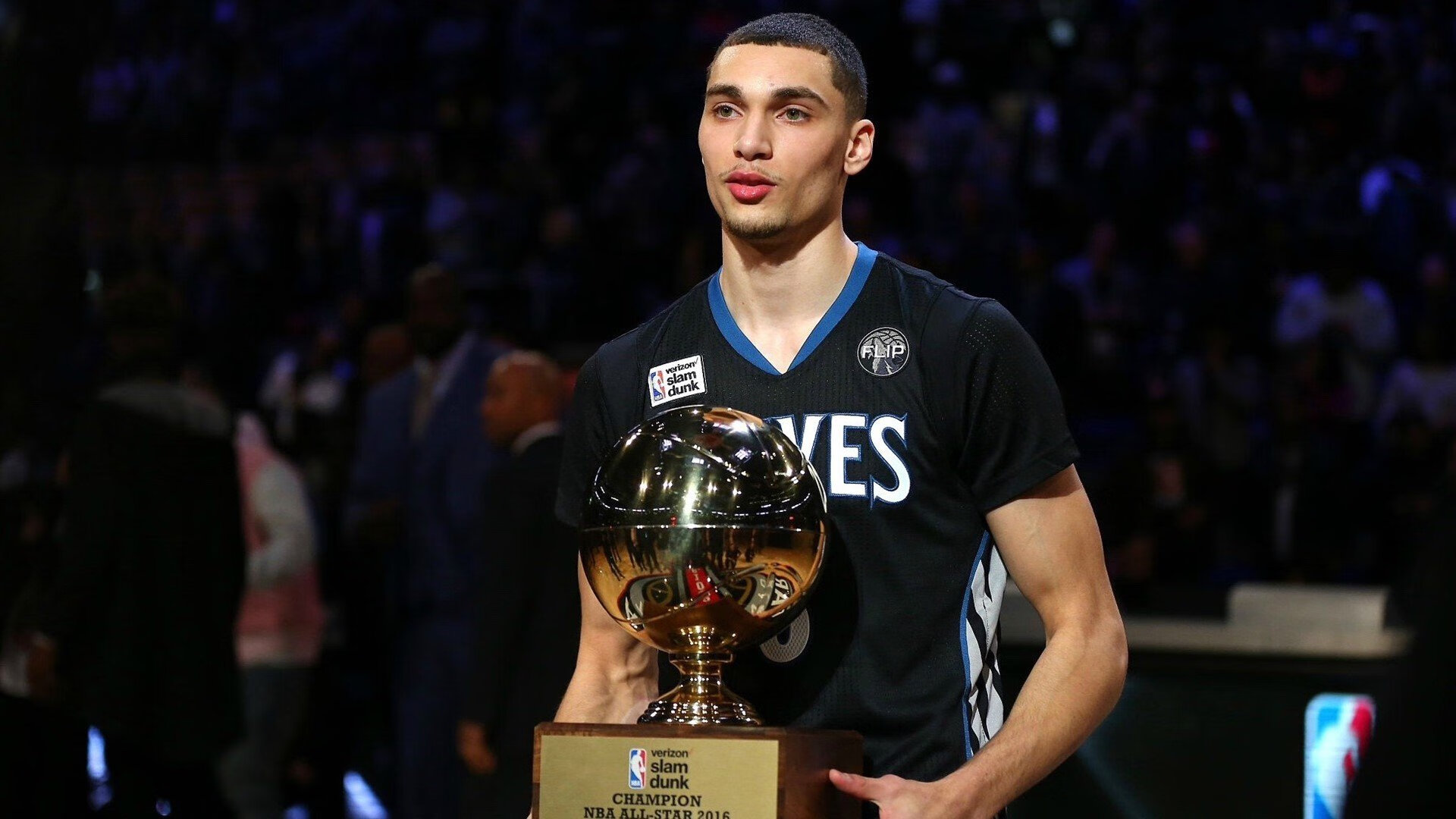 开云在线赛事平台-跨界传奇，湖人强势东征吉林，伦纳德德甲赛场化身关键先生